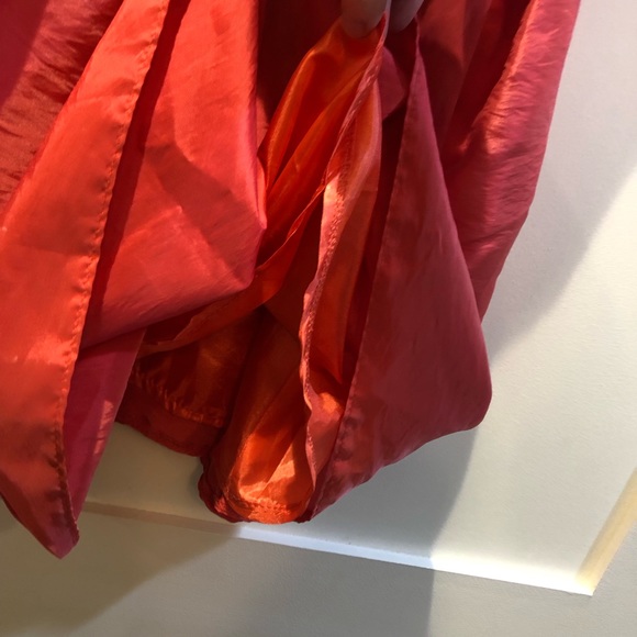 VERTY party/prom dress in Coral colour. Size S - Picture 5 of 9